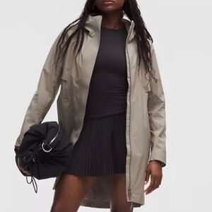 LULULEMON Rain Rebel Jacket.NWOT.